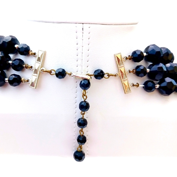 3 STRAND NECKLACE Vintage resin plastic Hong Kong black silvertone 17" - Picture 6 of 7